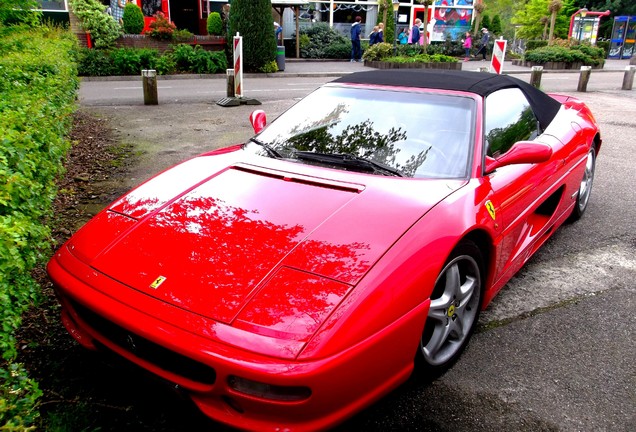 Ferrari F355 Spider