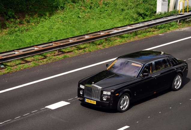 Rolls-Royce Phantom EWB