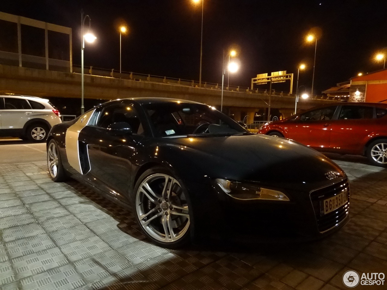 Audi R8