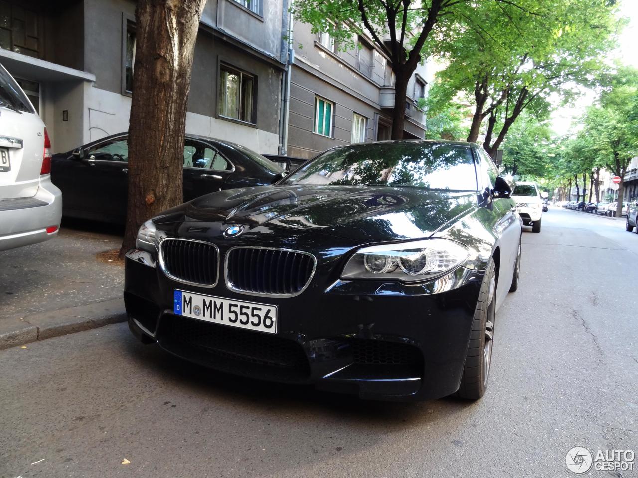 BMW M5 F10 2011