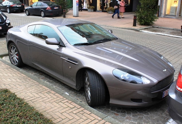 Aston Martin DB9