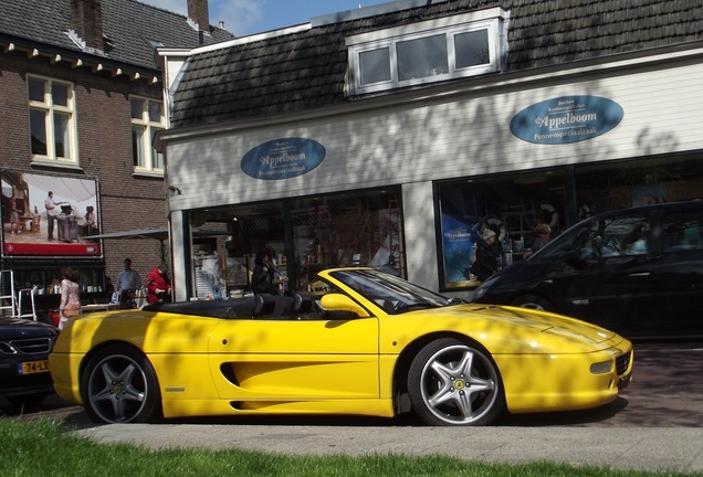 Ferrari F355 Spider