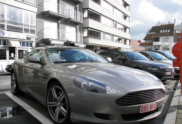 Aston Martin DB9