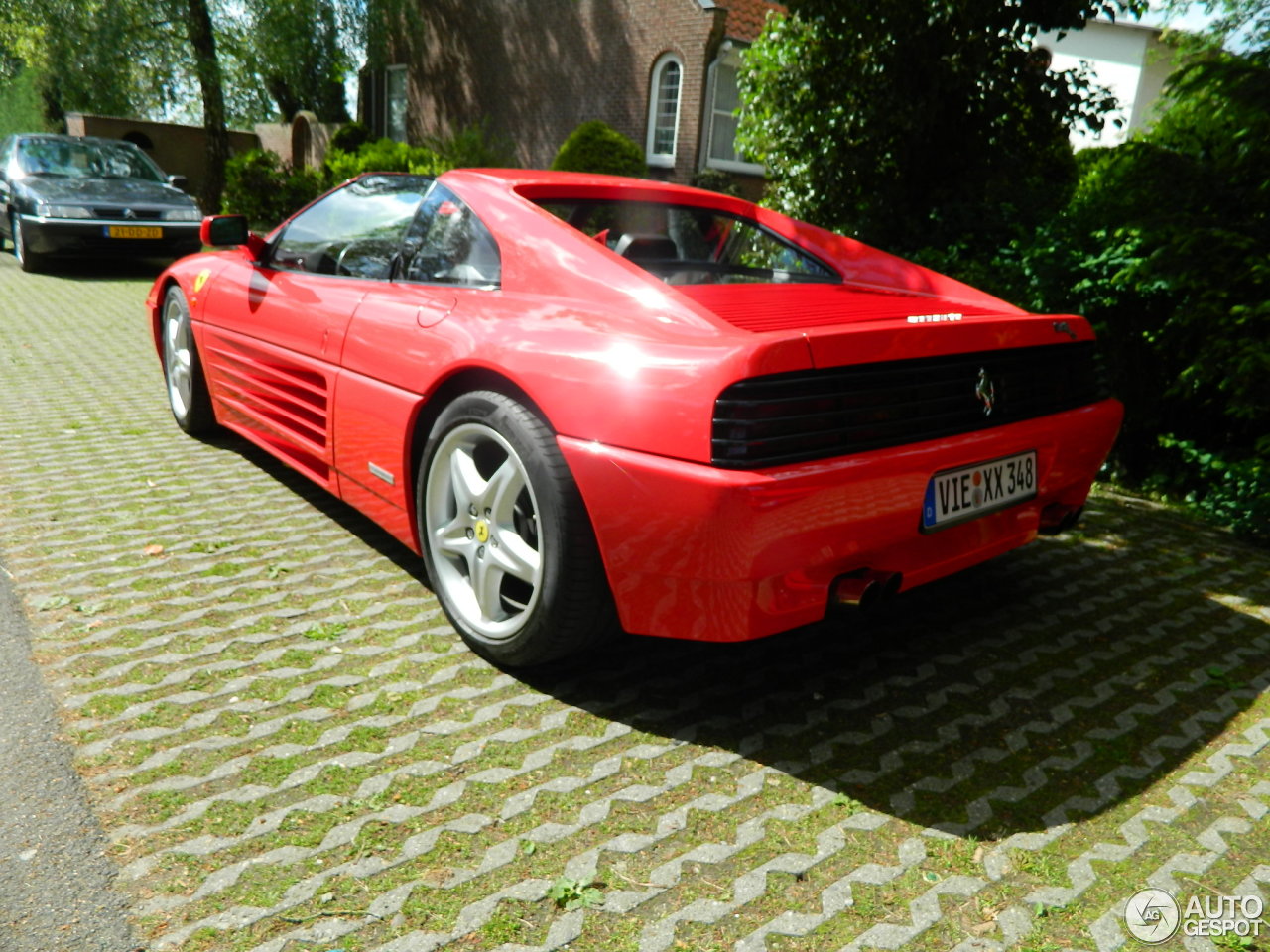 Ferrari 348 TS