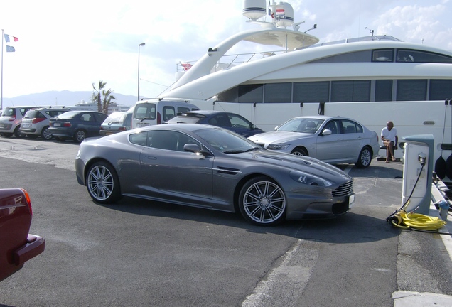 Aston Martin DBS