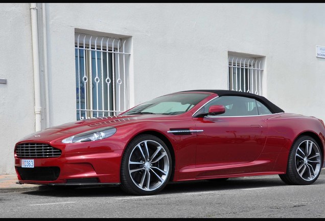 Aston Martin DBS Volante