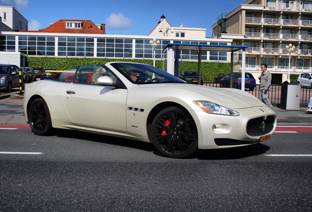 Maserati GranCabrio