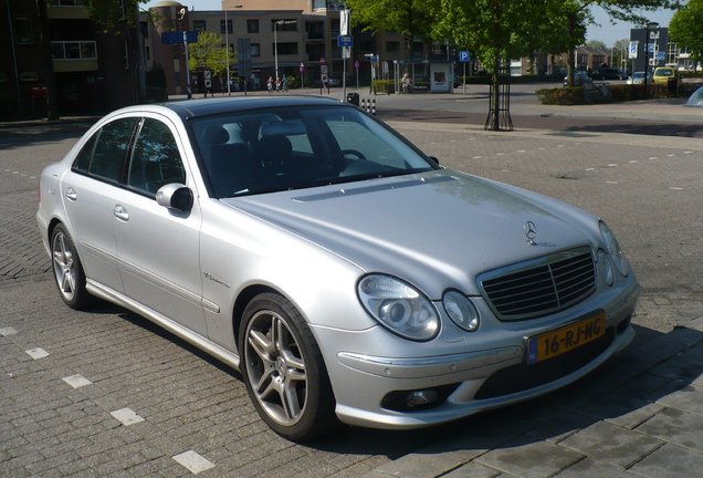 Mercedes-Benz E 55 AMG