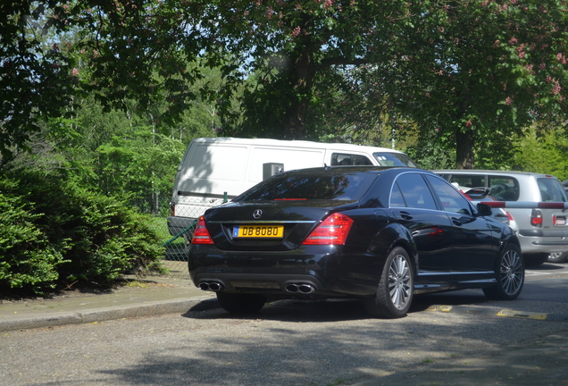 Mercedes-Benz S 65 AMG V221 2010