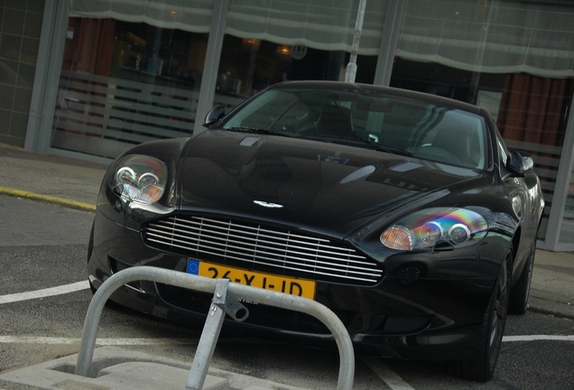 Aston Martin DB9