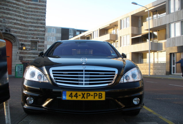 Mercedes-Benz S 63 AMG W221