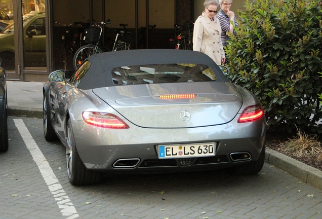 Mercedes-Benz SLS AMG Roadster