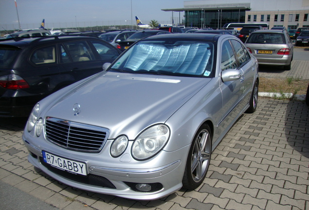 Mercedes-Benz E 55 AMG