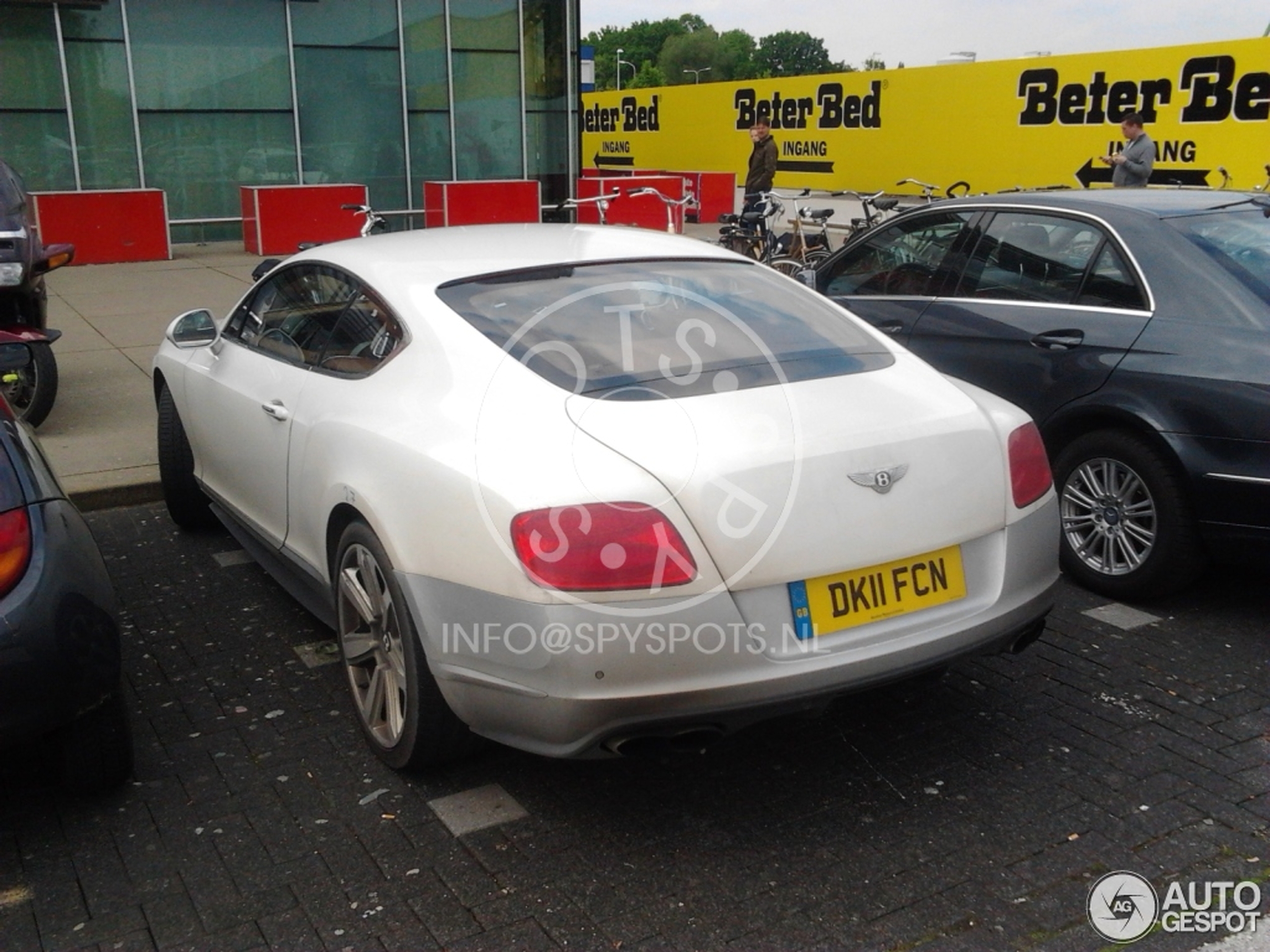 Bentley Continental GT V8