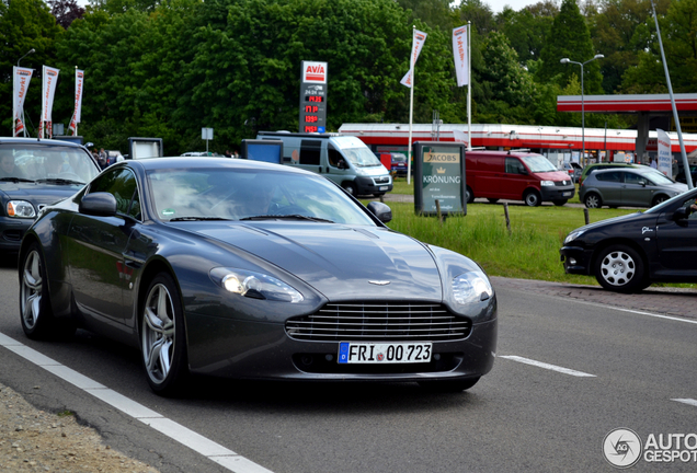 Aston Martin V8 Vantage