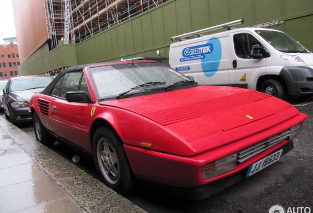 Ferrari Mondial 3.2 Cabriolet