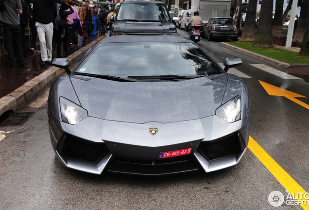 Lamborghini Aventador LP700-4