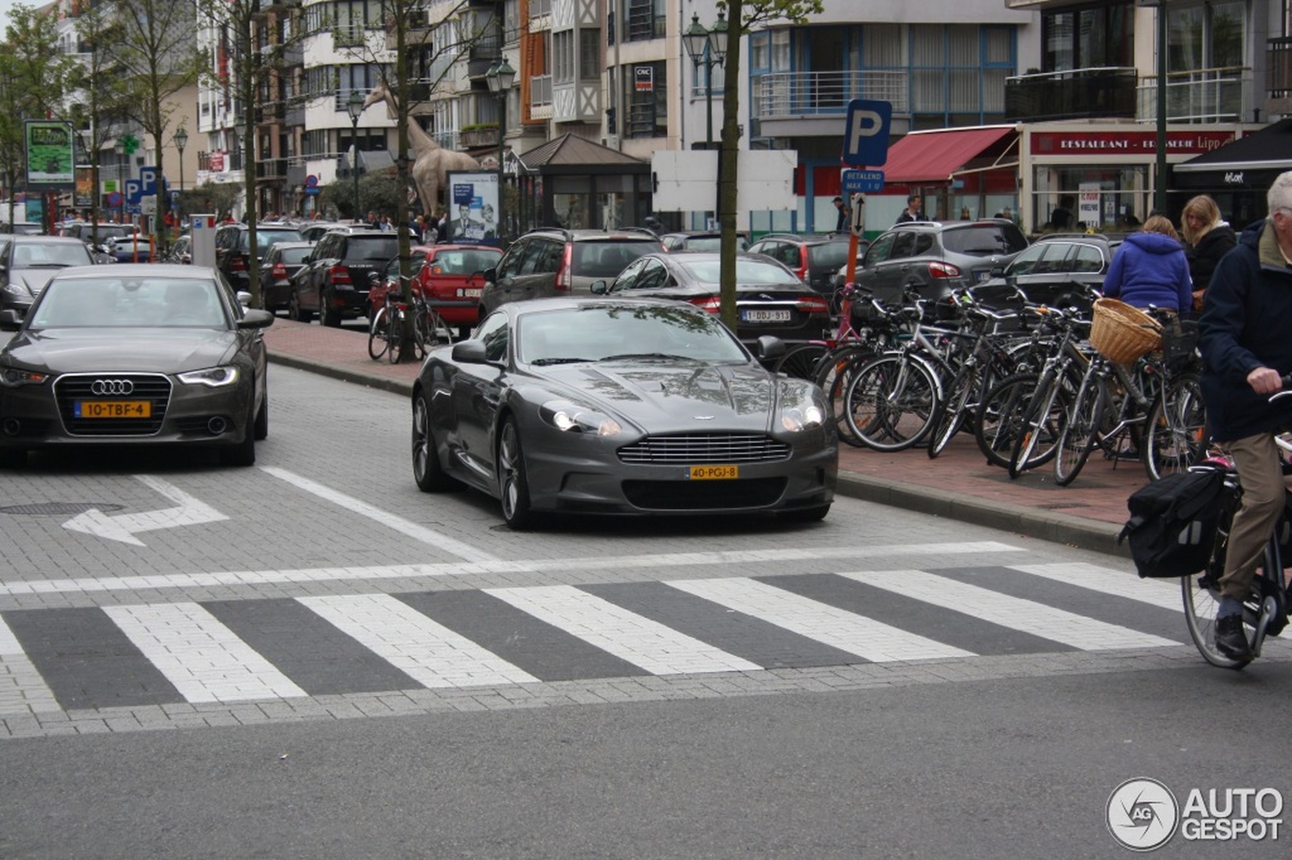 Aston Martin DBS