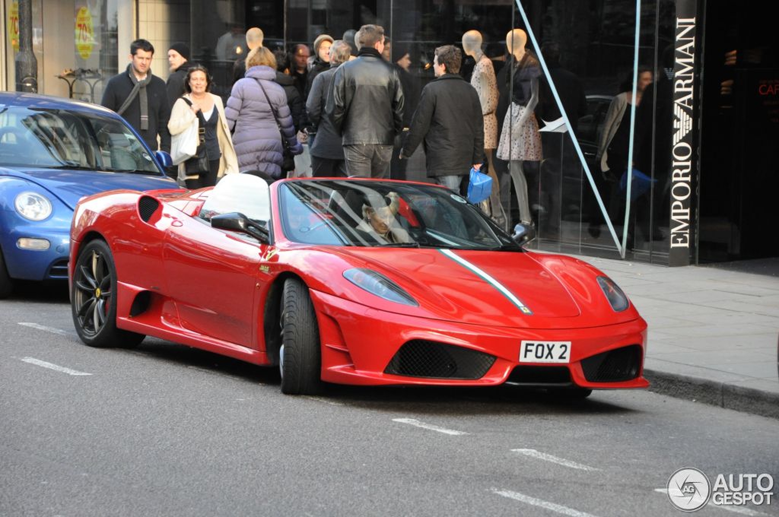 Ferrari Scuderia Spider 16M