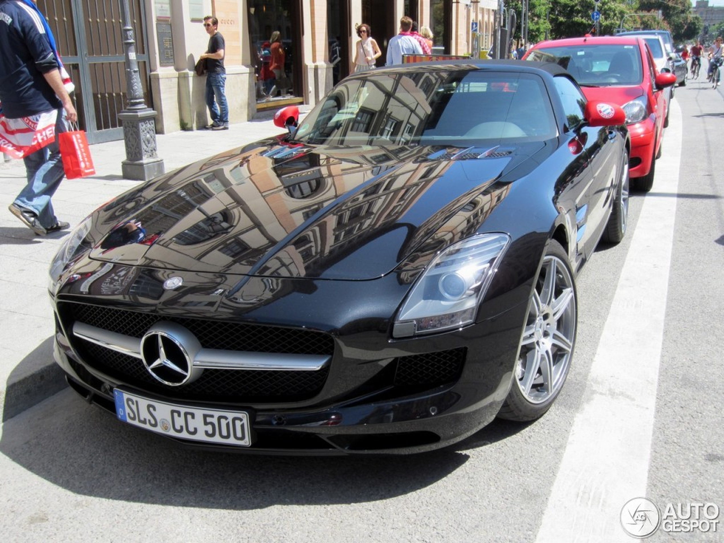 Mercedes-Benz SLS AMG Roadster