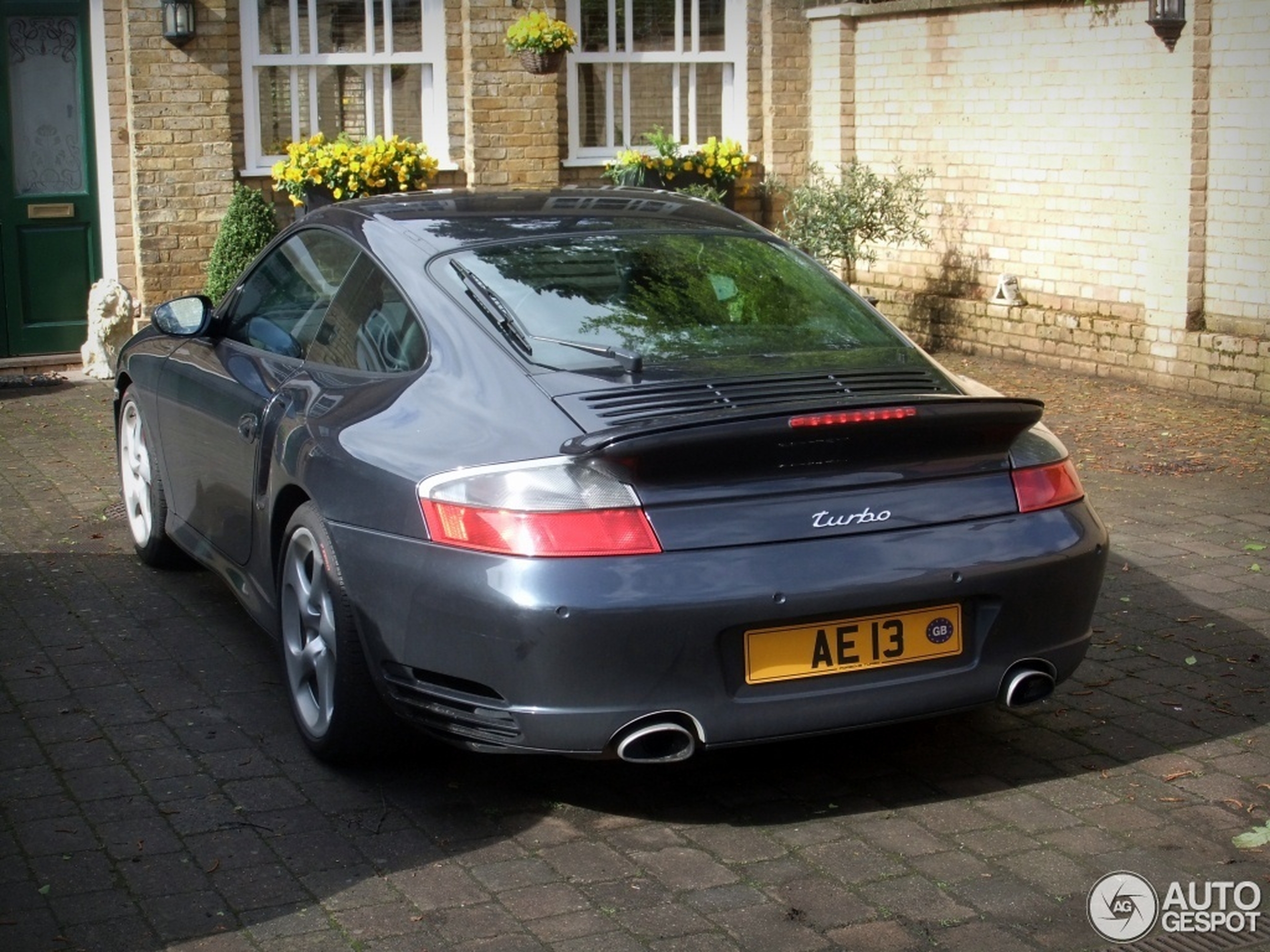 Porsche 996 Turbo