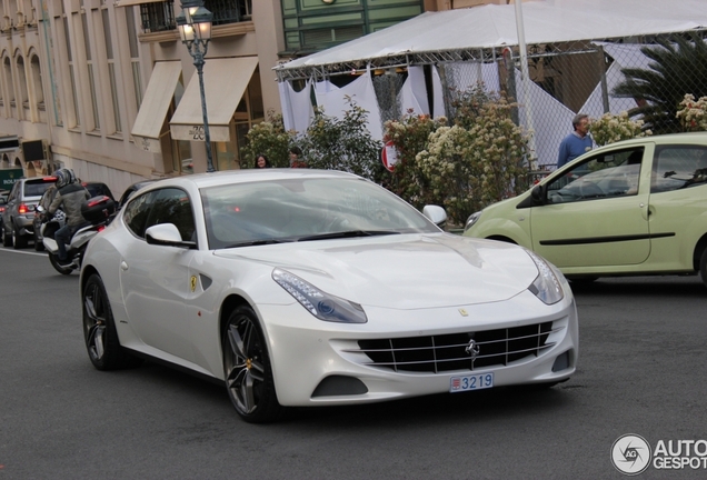 Ferrari FF