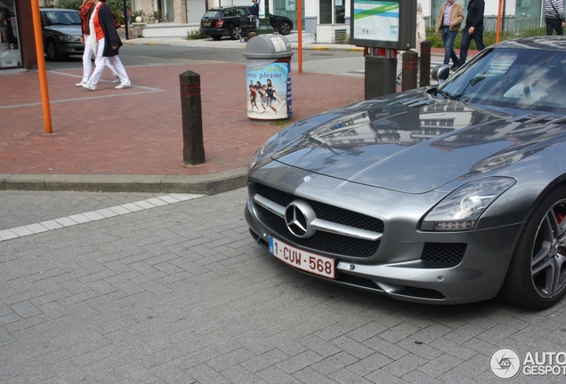 Mercedes-Benz SLS AMG