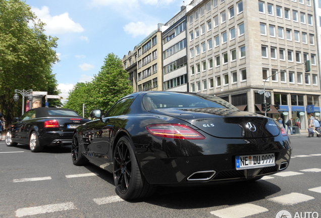 Mercedes-Benz SLS AMG