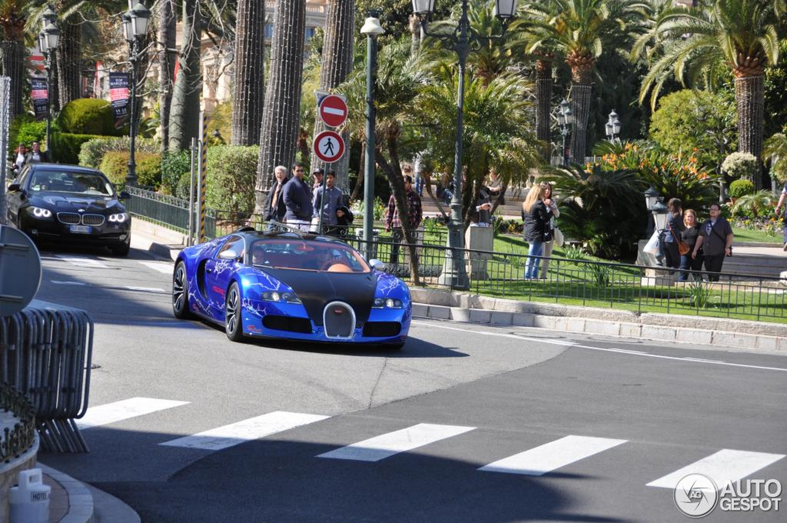 Bugatti Veyron 16.4 Sang Noir