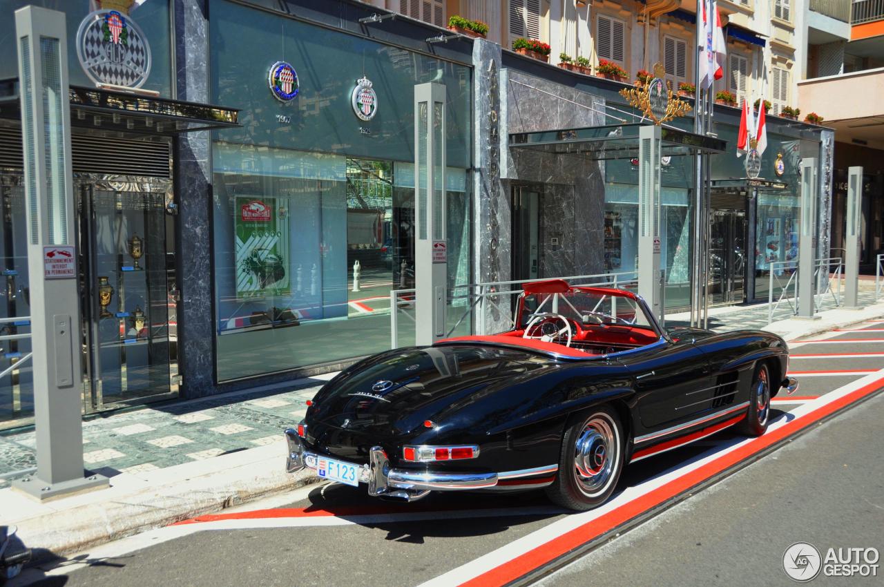 Mercedes-Benz 300SL Roadster