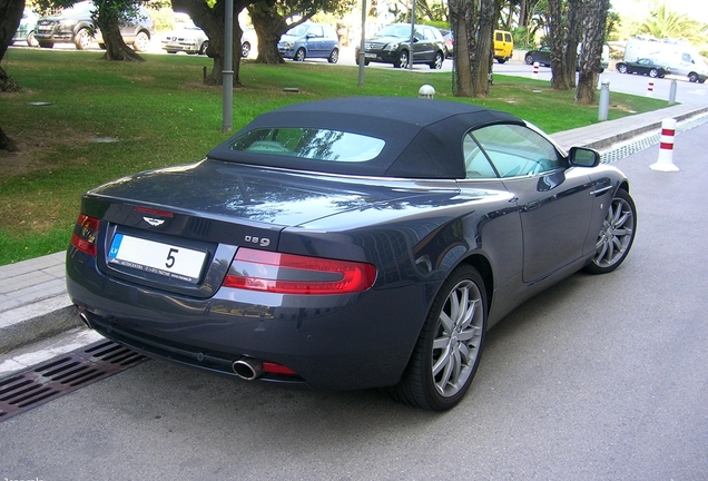 Aston Martin DB9 Volante