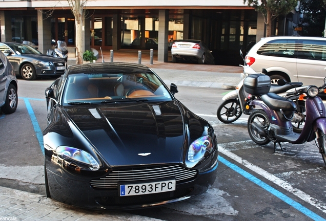 Aston Martin V8 Vantage