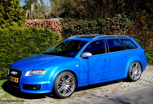 Audi RS4 Avant B7