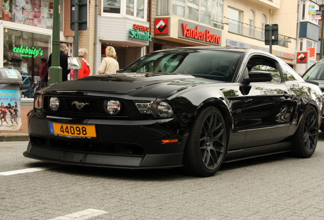 Ford Mustang RTR 2011