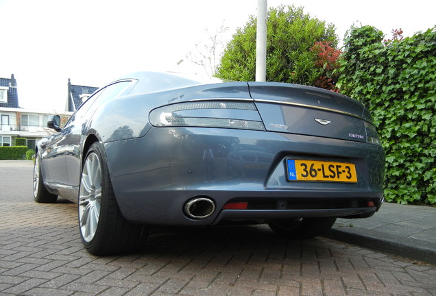 Aston Martin Rapide