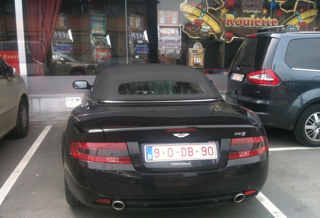 Aston Martin DB9 Volante