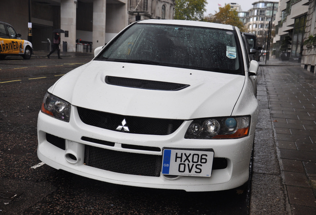 Mitsubishi Lancer Evolution IX