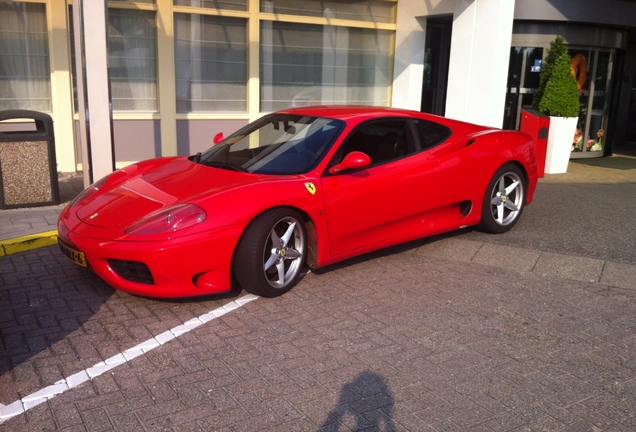 Ferrari 360 Modena