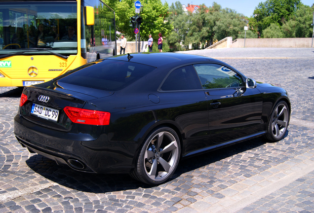 Audi RS5 B8 2012