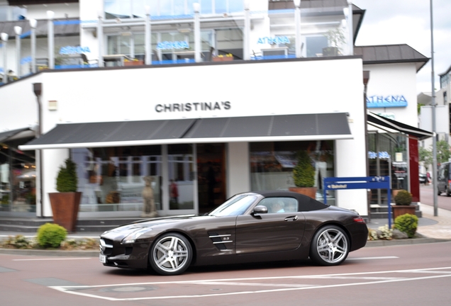 Mercedes-Benz SLS AMG Roadster