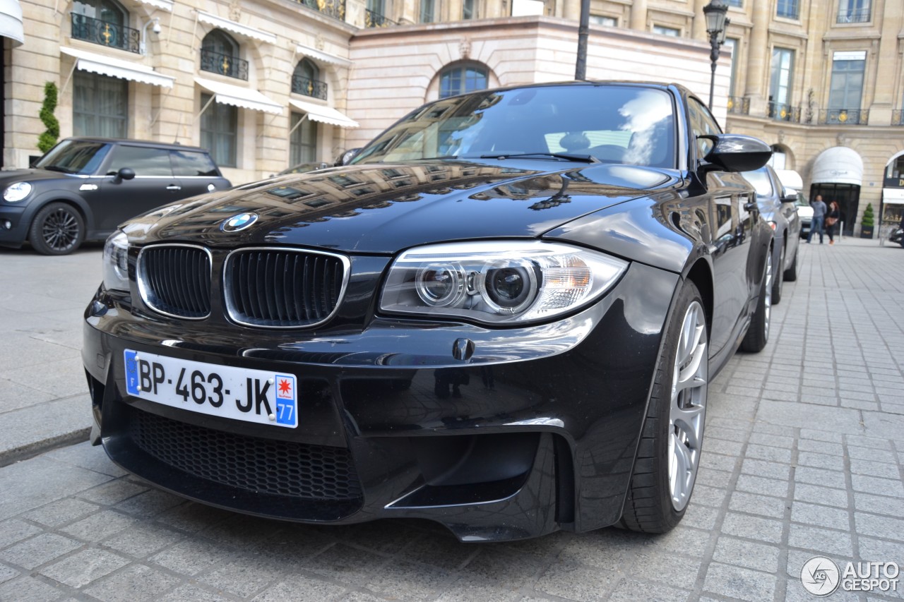 BMW 1 Series M Coup 26 May 2012 Autogespot BMW 1 Series M Coup 26 May 2012 Autogespot