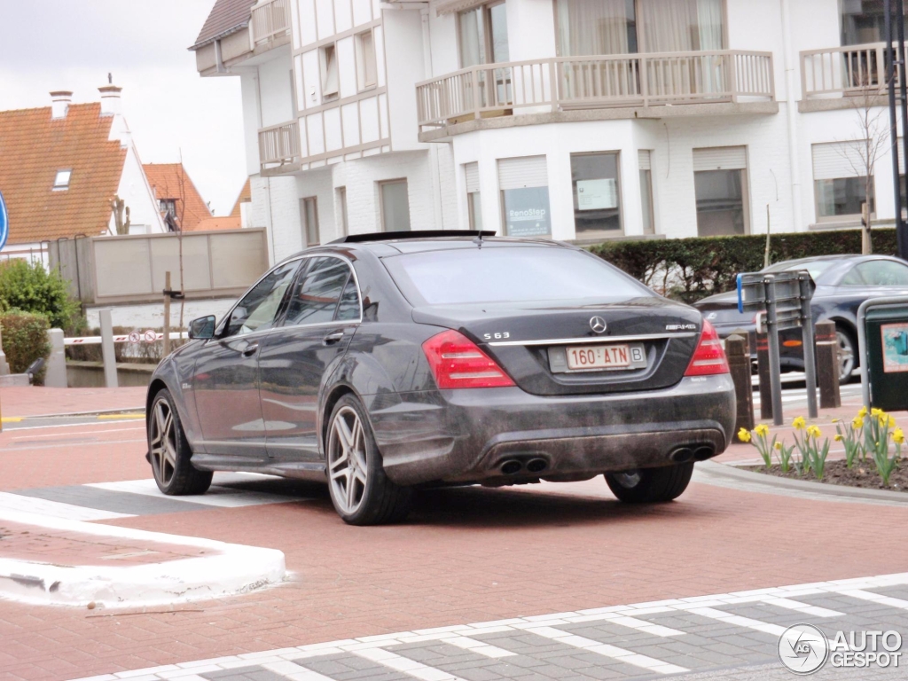 Mercedes-Benz S 63 AMG W221 2010