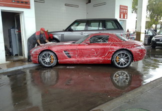 Mercedes-Benz SLS AMG