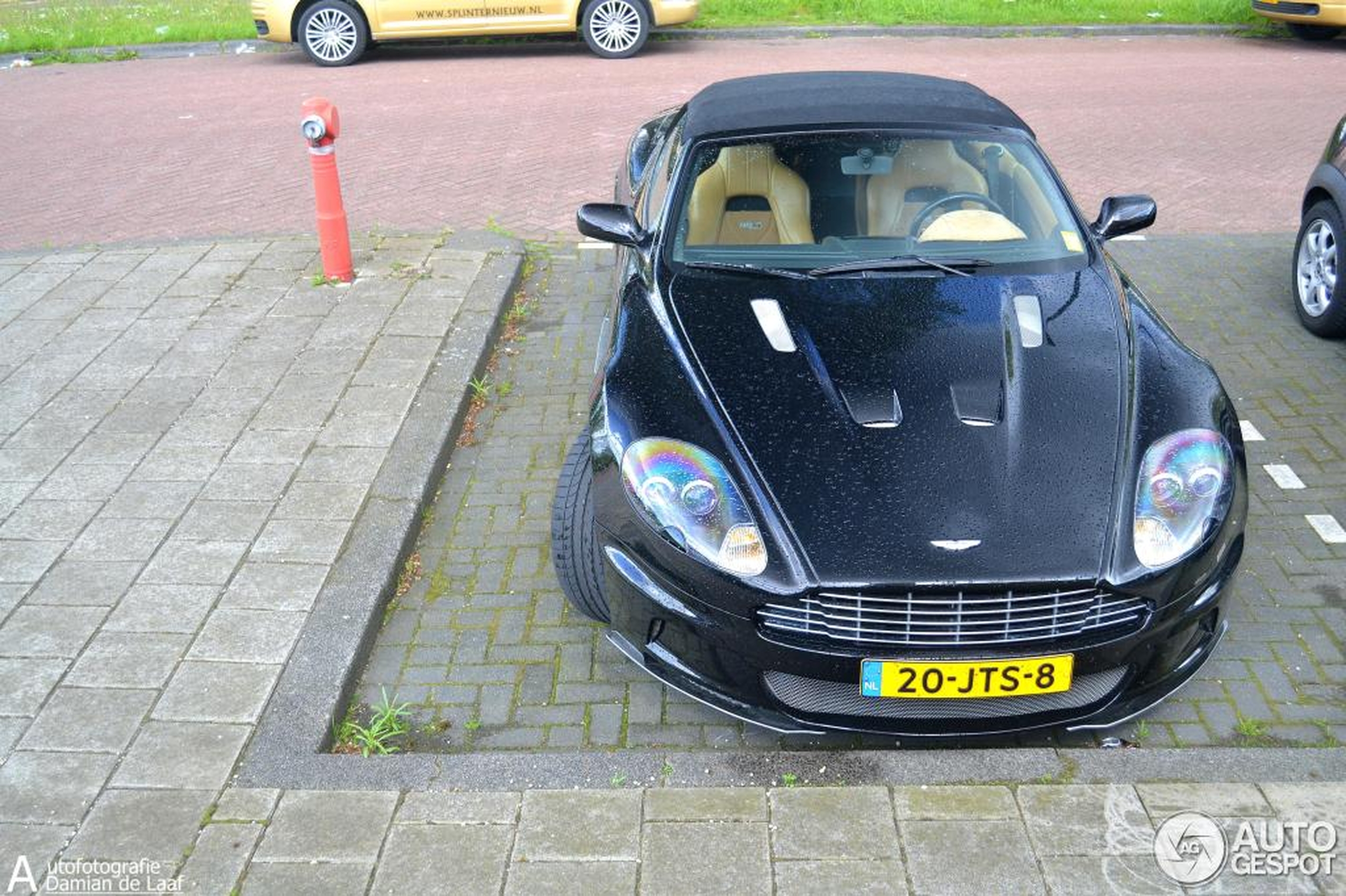 Aston Martin DB9 Volante