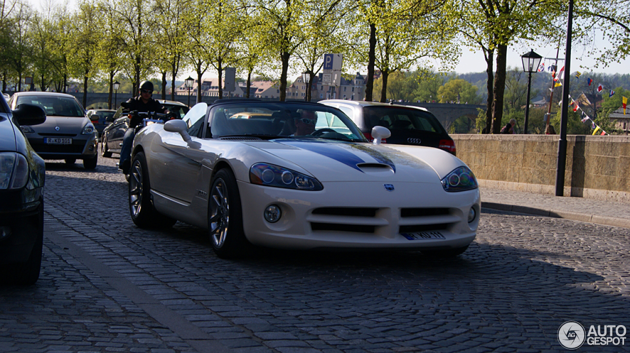 Dodge Viper SRT-10 Roadster Commemorative Edition