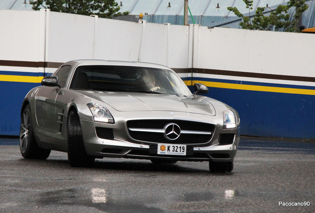 Mercedes-Benz SLS AMG