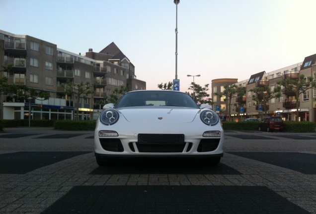 Porsche 997 Carrera GTS