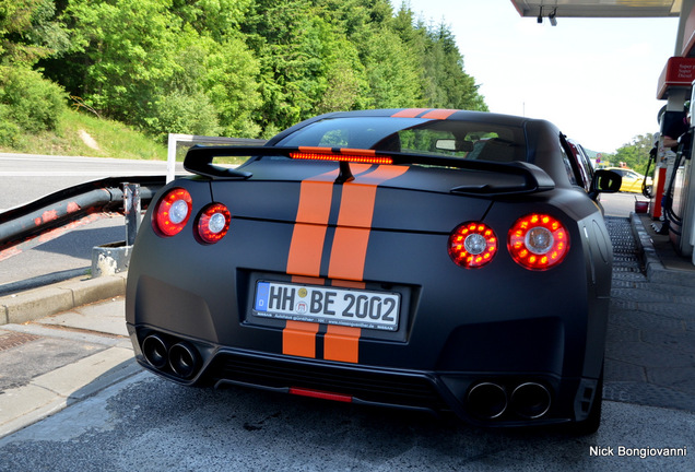 Nissan GT-R 2011