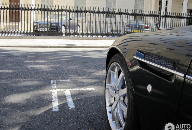 Aston Martin DB9 Volante