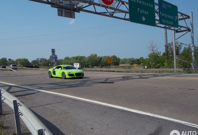 Audi R8 V10